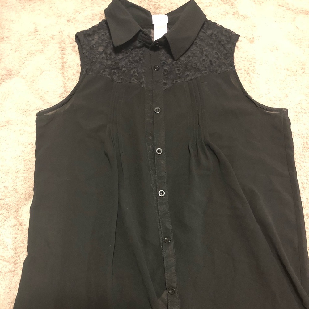 Black tank with button up open back size Medium